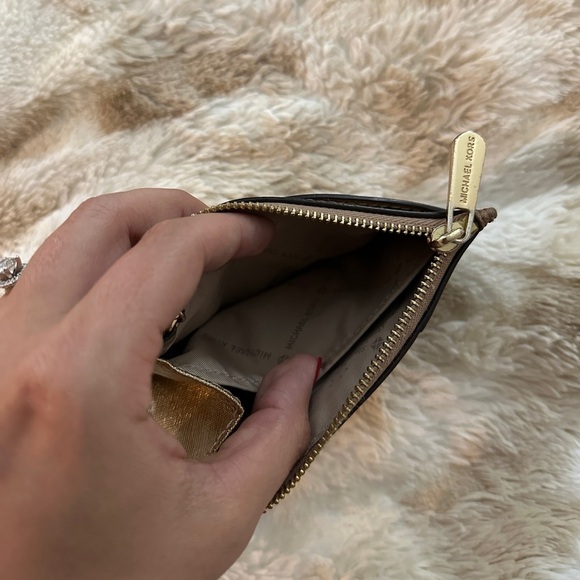 Michael Kors Women's Center Stripe MK TZ Coin Pouch Wallet DK Khaki Gold Leather - Picture 9 of 9